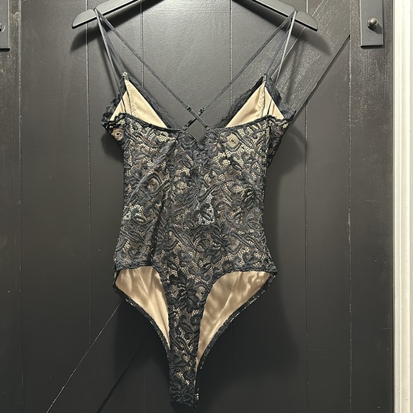 NWT black/tan Windsor Bodysuit - Picture 2 of 3